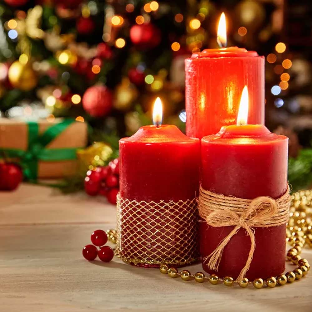 Aromatic Festive Candles